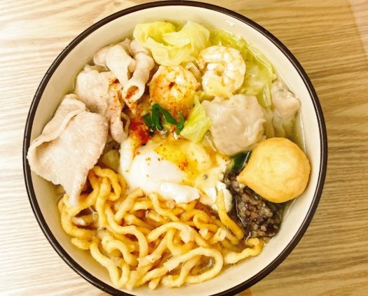 高雄平價美食：在地人私藏10大必吃小吃與攻略問答