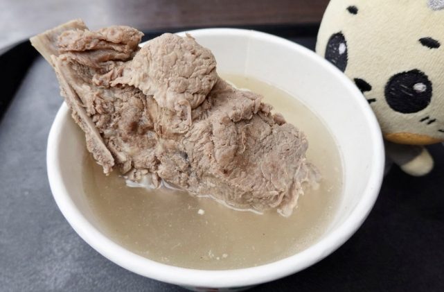 信義區平價美食：10家精華店家懶人包與實用指南